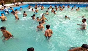 lps-swimming
